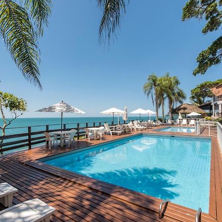 Bombinhas Tourist Apart Bagian luar foto