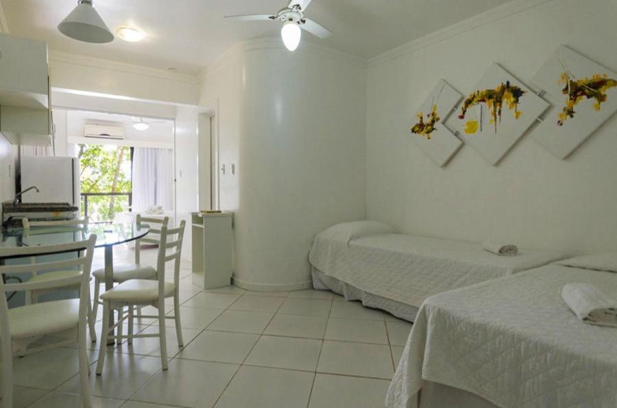 Bombinhas Tourist Apart Bagian luar foto